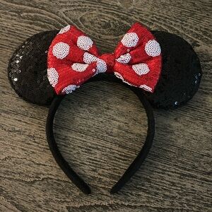 Minnie Mouse Ears